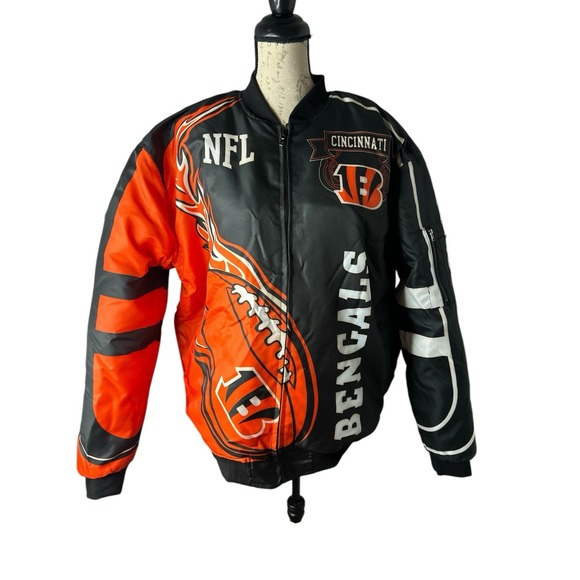 NFL Cincinnati Bengals Mens Bomber Nylon Jacket Thick Quilted Inside L - Picture 1 of 5